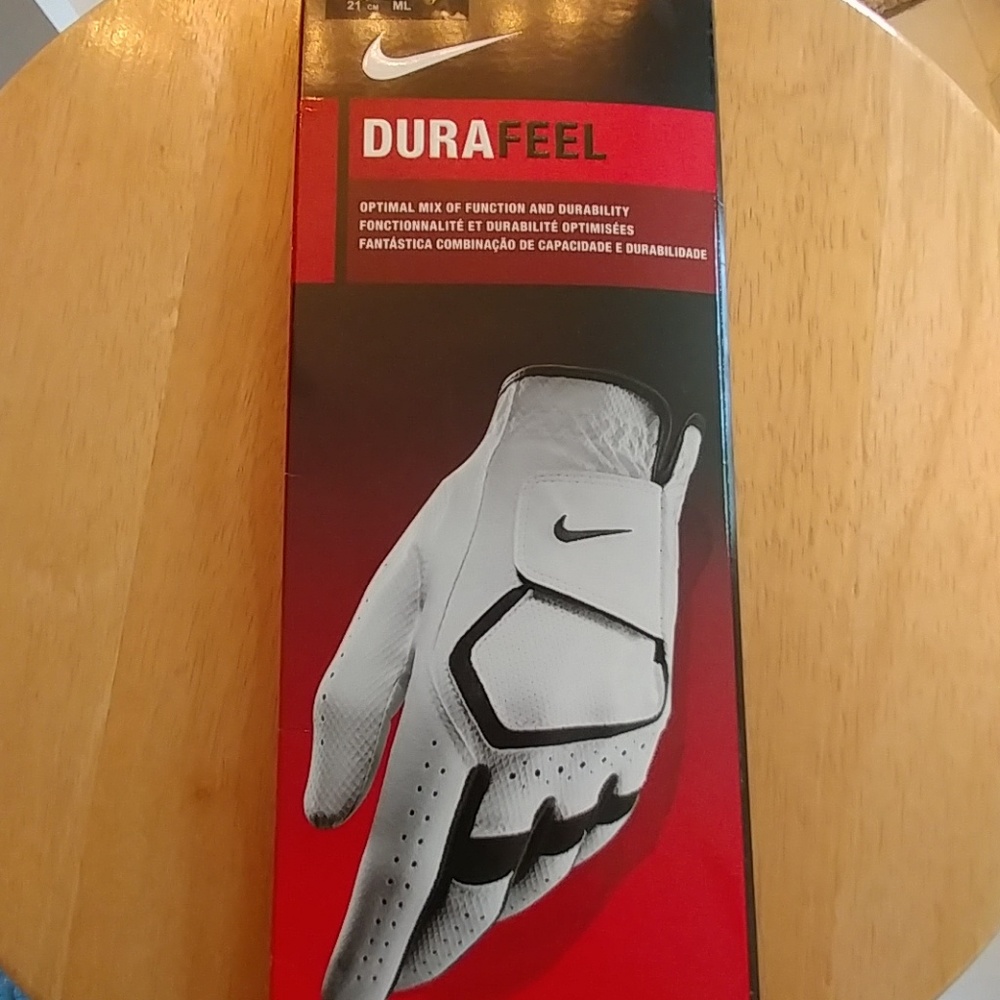 Nike golf glove- brand new
